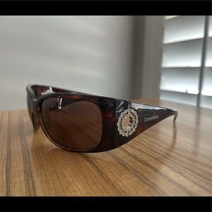 Tiffany and Co sunglasses